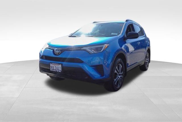 2018 Toyota RAV4 LE photo 2