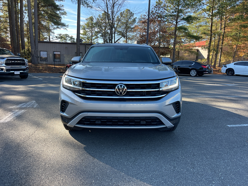 2020 Volkswagen Atlas Cross Sport V6 SE Technology photo 2
