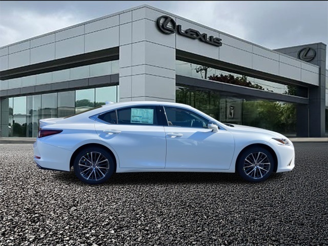 2025 Lexus ES 350 photo 3