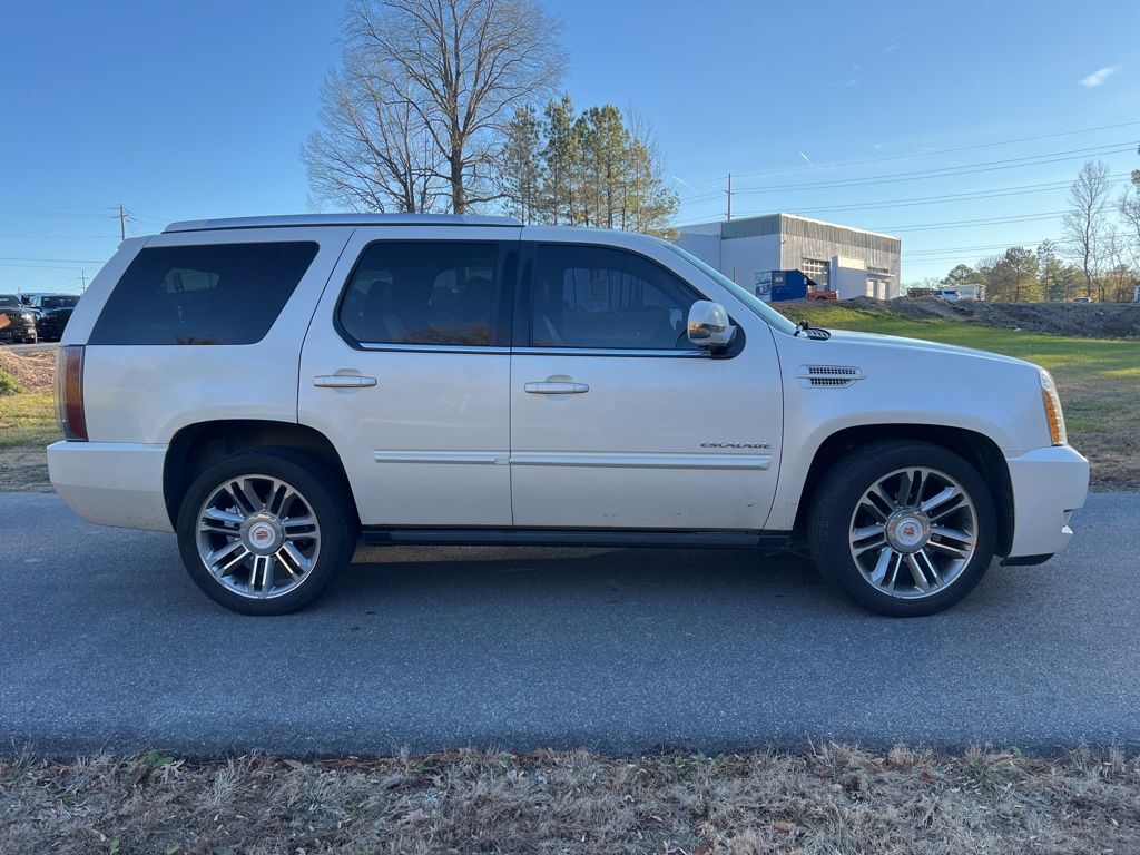 2014 Cadillac Escalade Premium photo 4