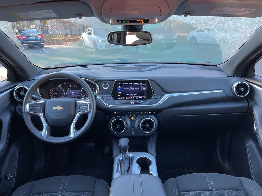 2021 Chevrolet Blazer 2LT photo 2