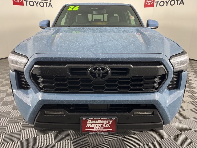 2026 Toyota Tacoma TRD Off-Road photo 2