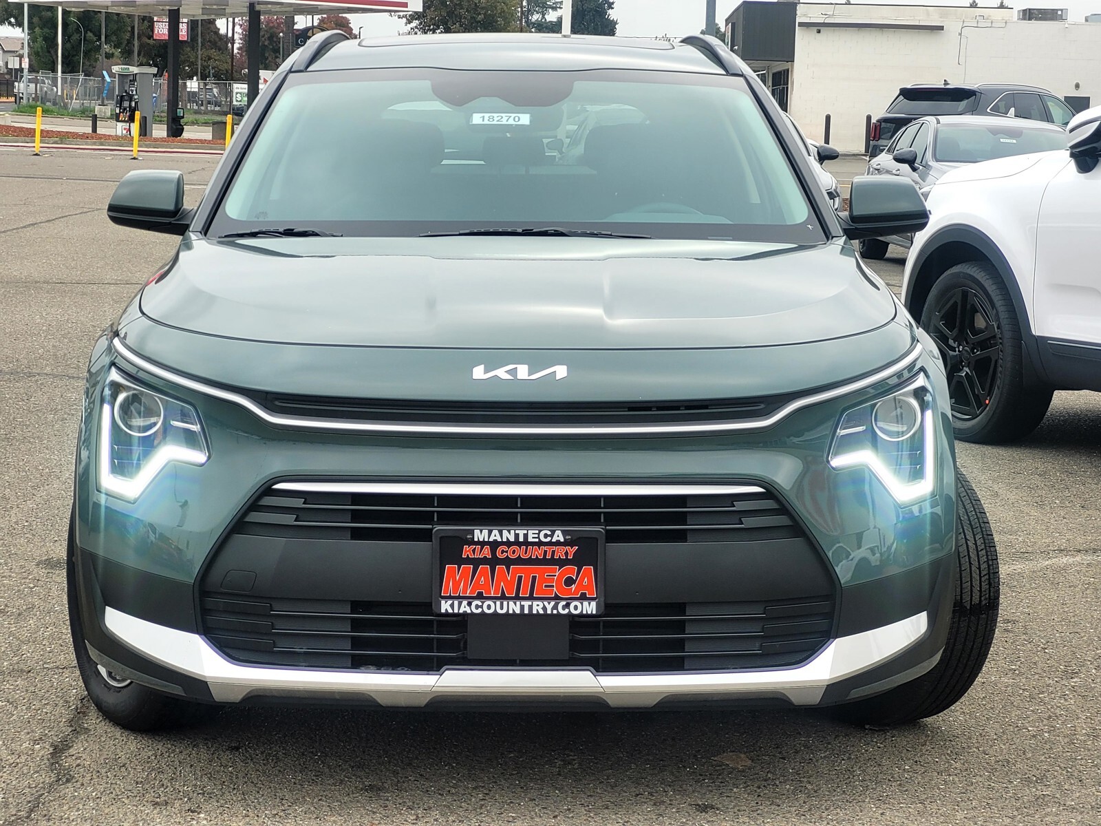 2026 Kia Niro EX Premium photo 2