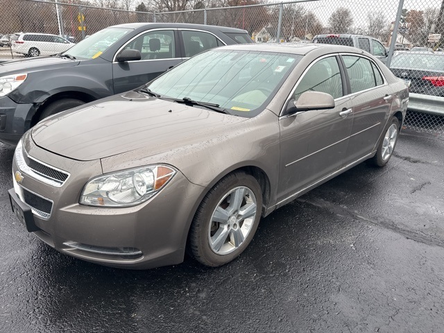 2012 Chevrolet Malibu 2LT photo 2