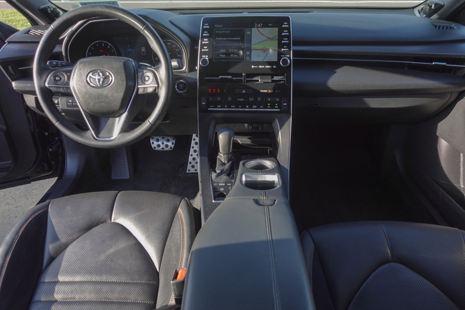 2019 Toyota Avalon Limited photo 4