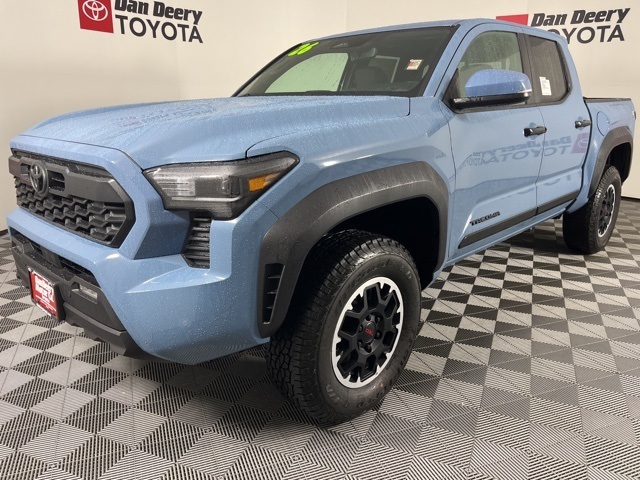 2026 Toyota Tacoma TRD Off-Road photo 3