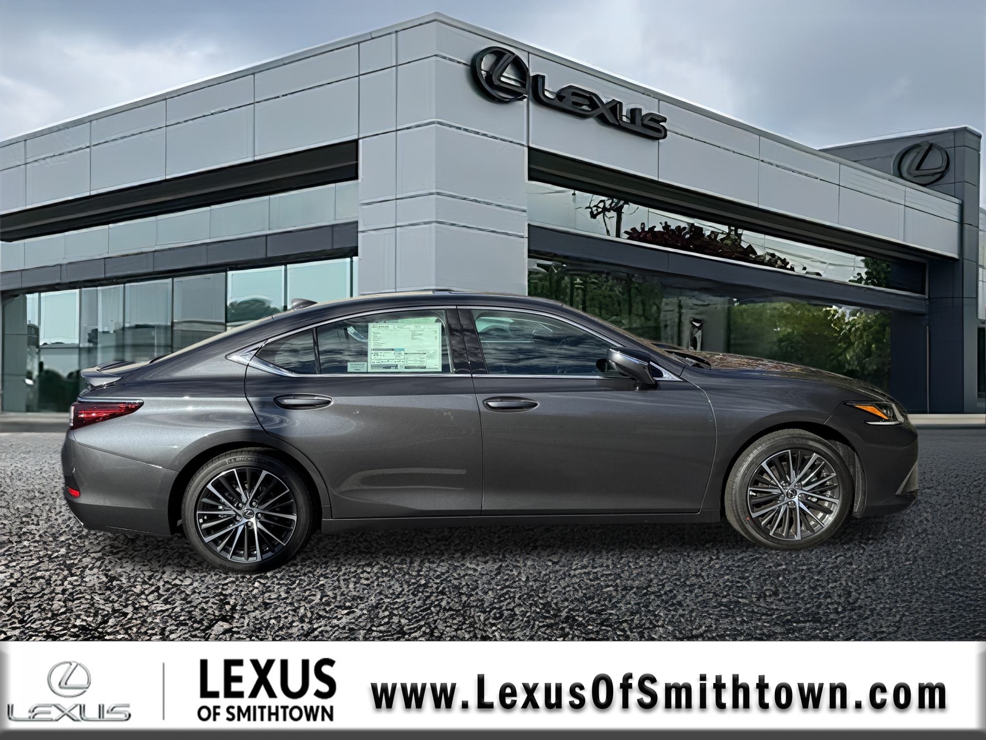 2025 Lexus ES 350 photo 3