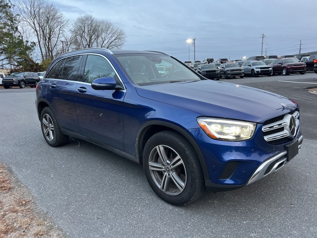 2021 Mercedes Benz GLC 300 4MATIC photo 3
