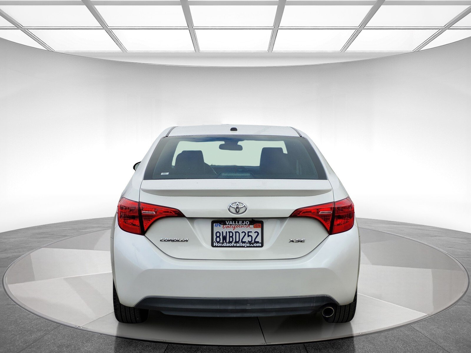 2019 Toyota Corolla XLE XSE photo 3