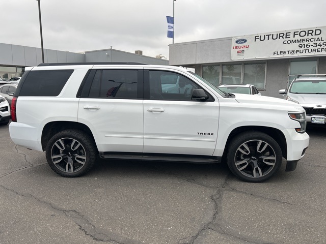 2018 Chevrolet Tahoe Premier photo 2