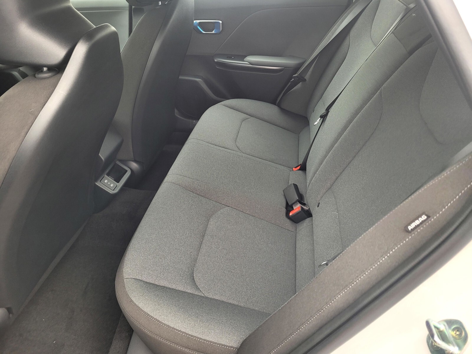 2025 Kia K4 LXS photo 4