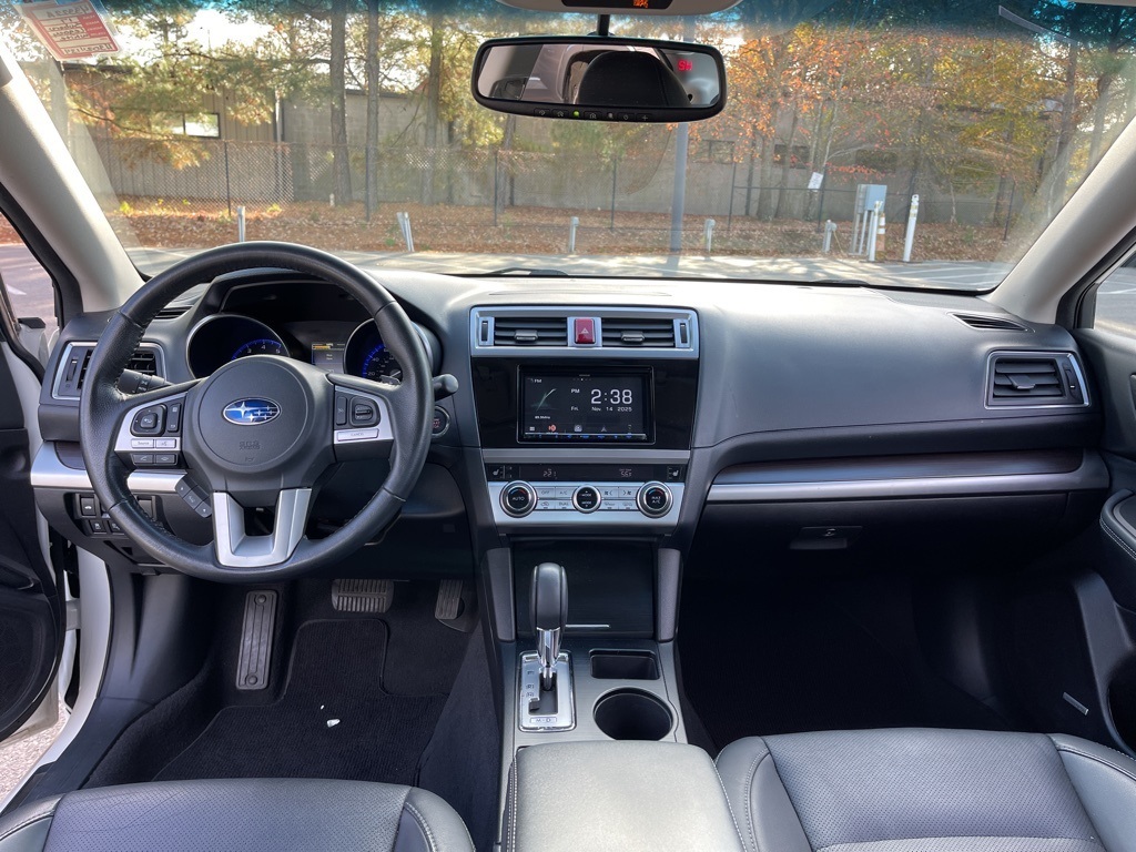 2017 Subaru Legacy 2.5i photo 2