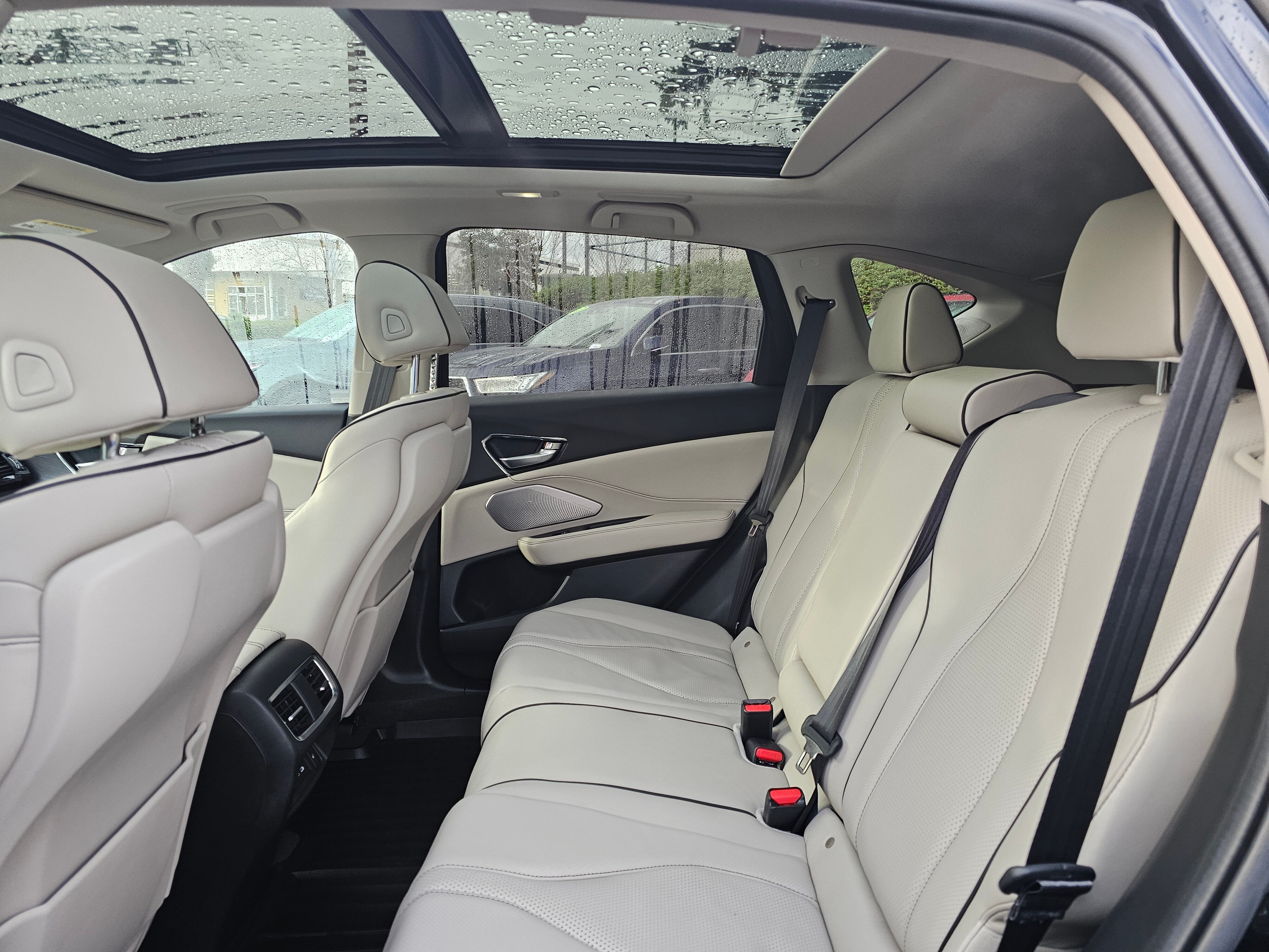 2025 Acura RDX Advance photo 3