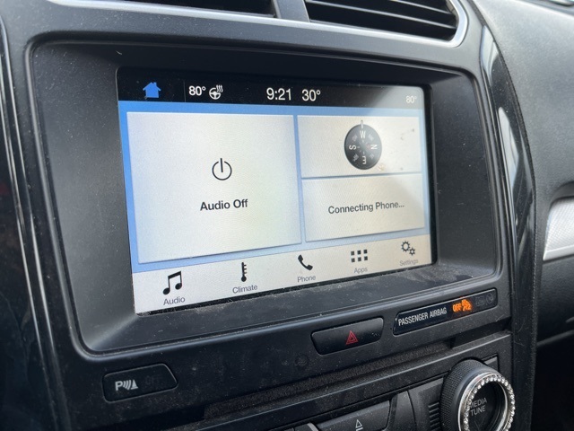 2017 Ford Explorer XLT photo 4