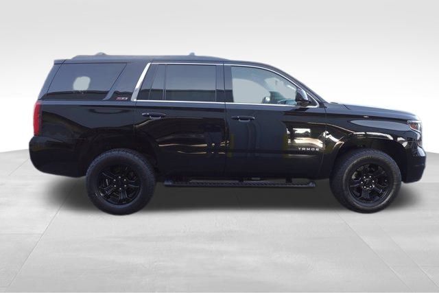 2018 Chevrolet Tahoe LT photo 2