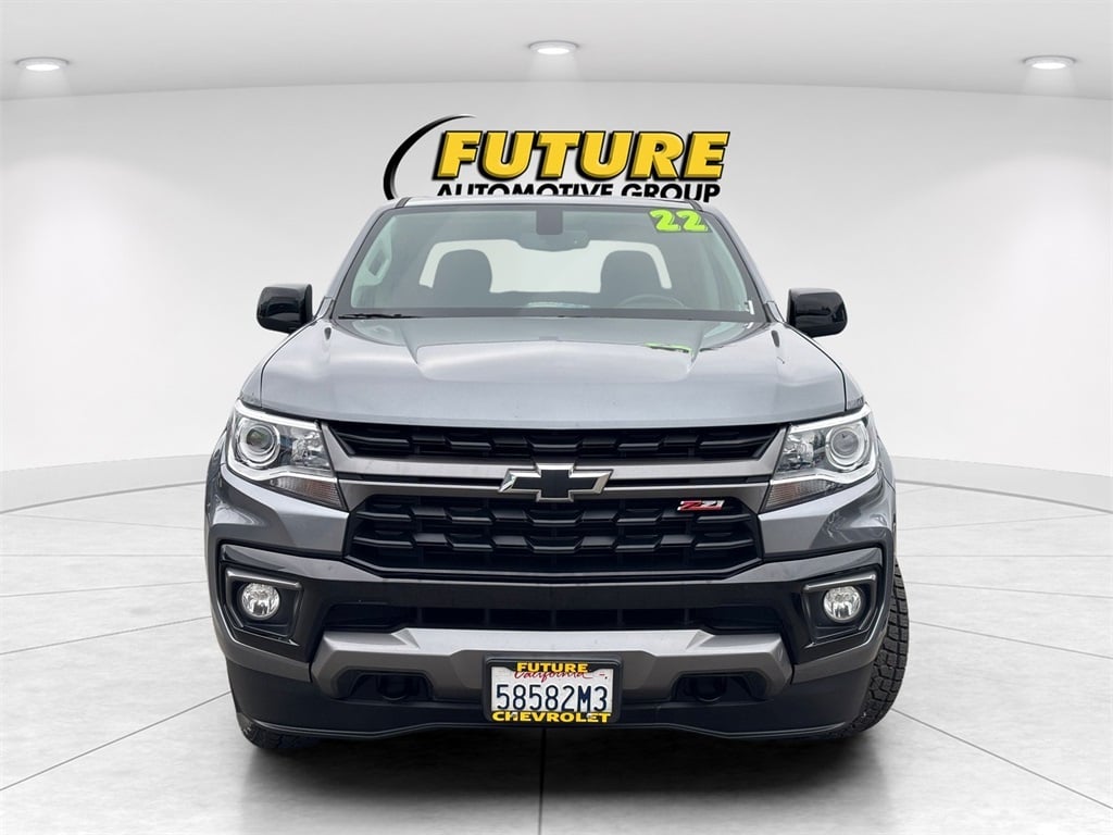 2022 Chevrolet Colorado Z71 photo 2