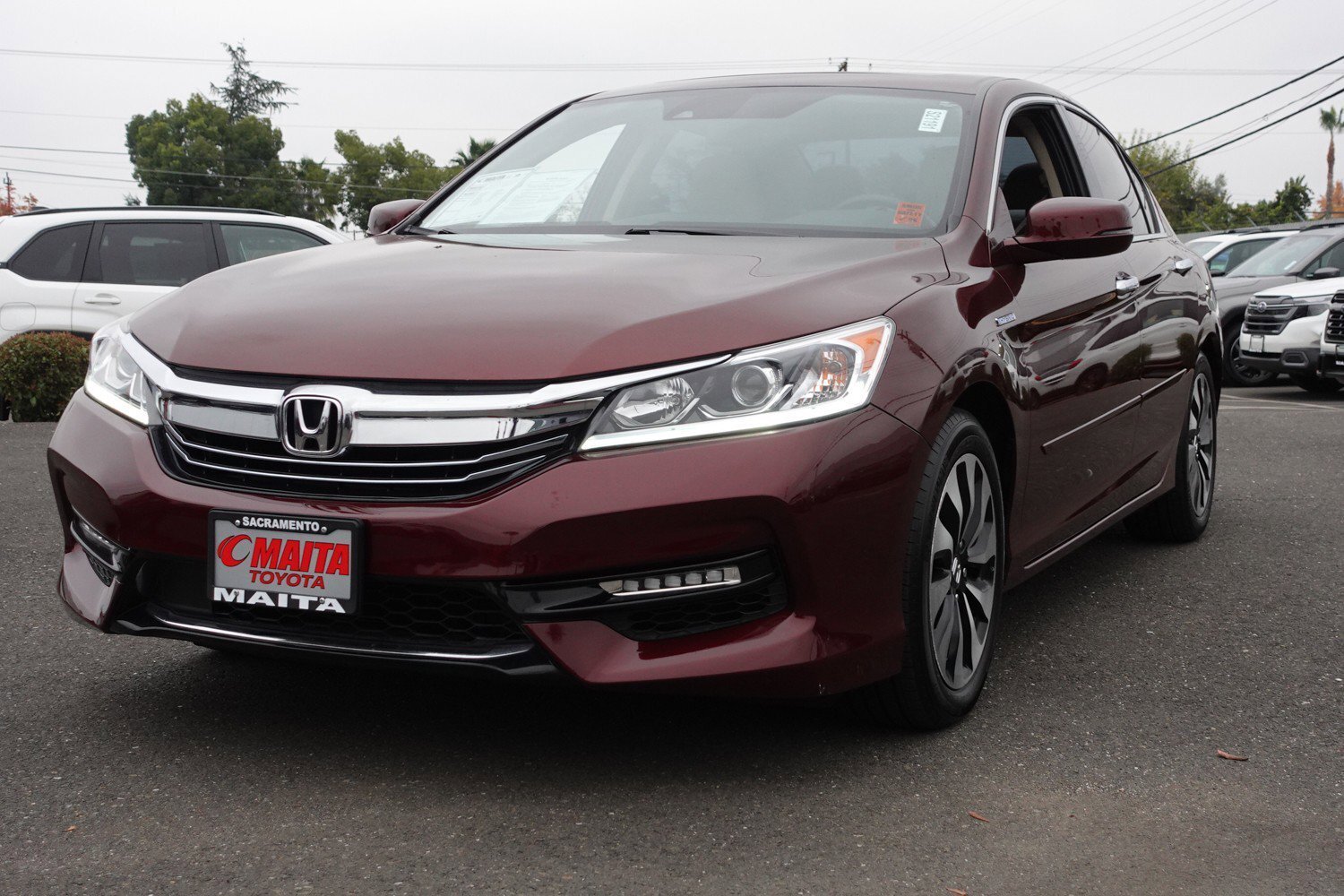 2017 Honda Accord Hybrid EX-L photo 2