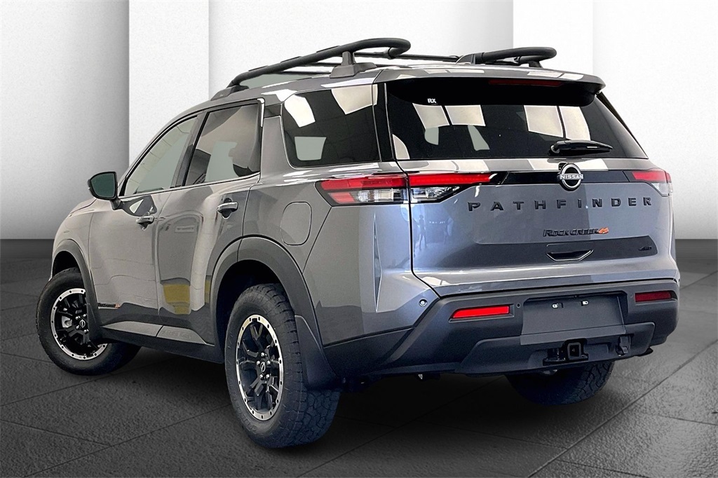 2025 Nissan Pathfinder Rock Creek photo 3