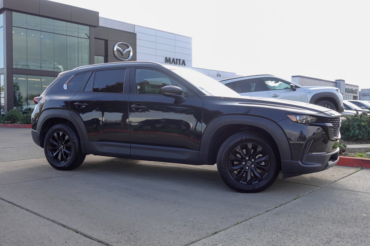 2025 Mazda CX-50 2.5 S Premium photo 2