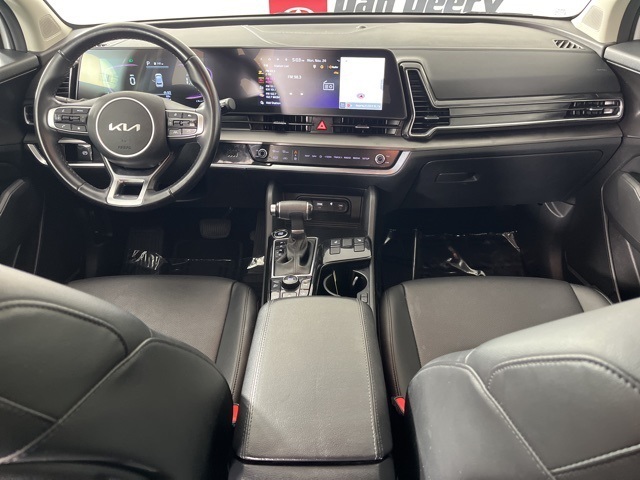 2023 Kia Sportage EX photo 2