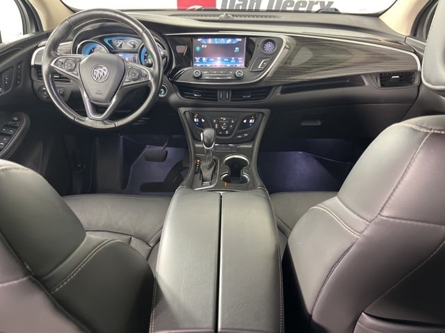 2017 Buick Envision Essence photo 2