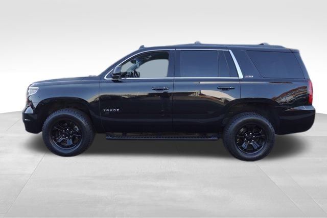 2018 Chevrolet Tahoe LT photo 3