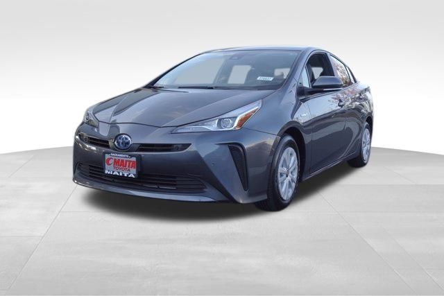 2022 Toyota Prius L Eco photo 2
