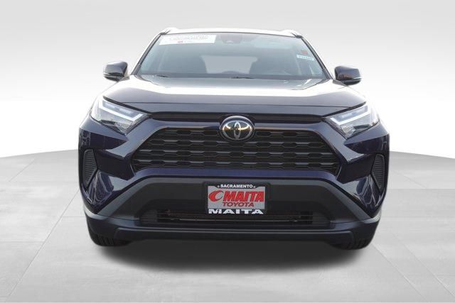 2024 Toyota RAV4 XLE photo 2