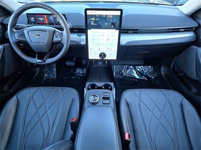 2022 Ford Mustang Mach-E Select photo 3