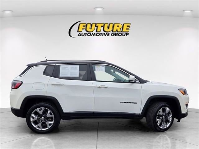 2021 Jeep Compass Limited photo 2