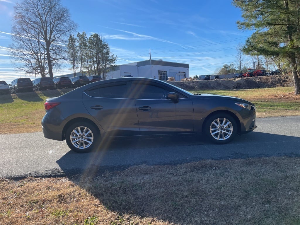 2015 Mazda Mazda3 Grand Touring photo 4