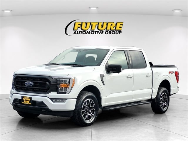 2022 Ford F-150 XLT photo 2