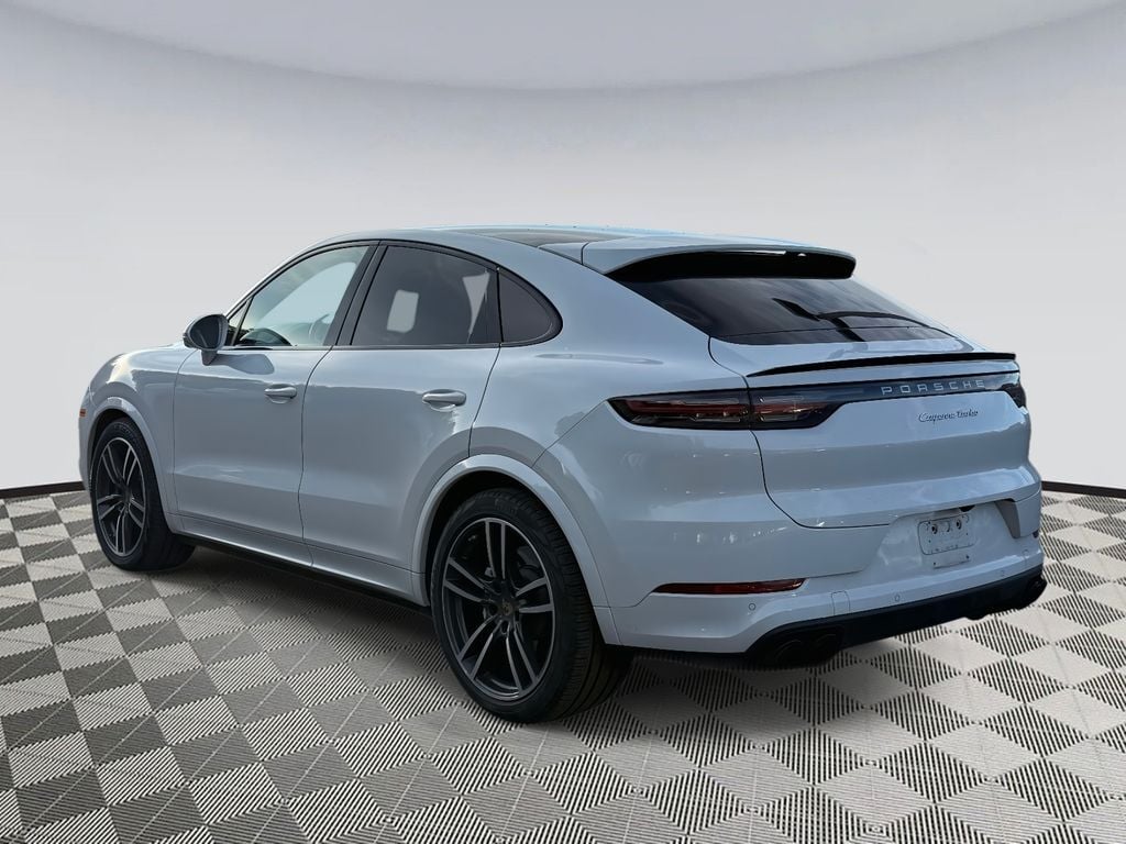 2020 Porsche Cayenne Turbo Coupe photo 4