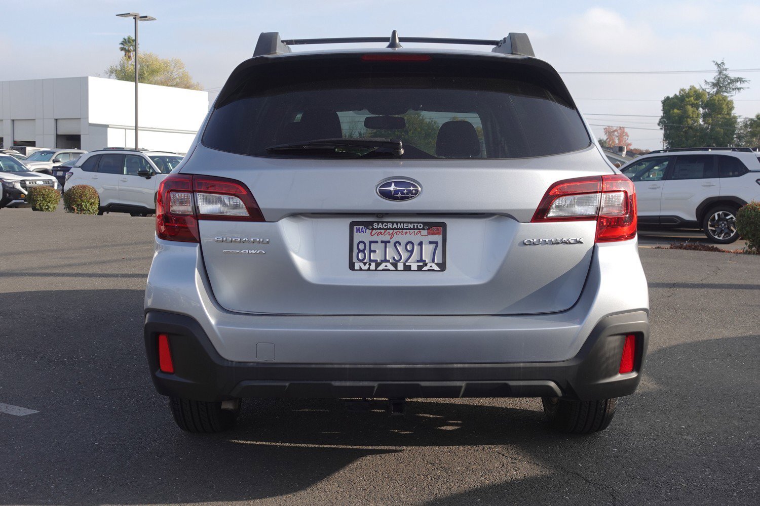 2018 Subaru Outback Premium photo 4