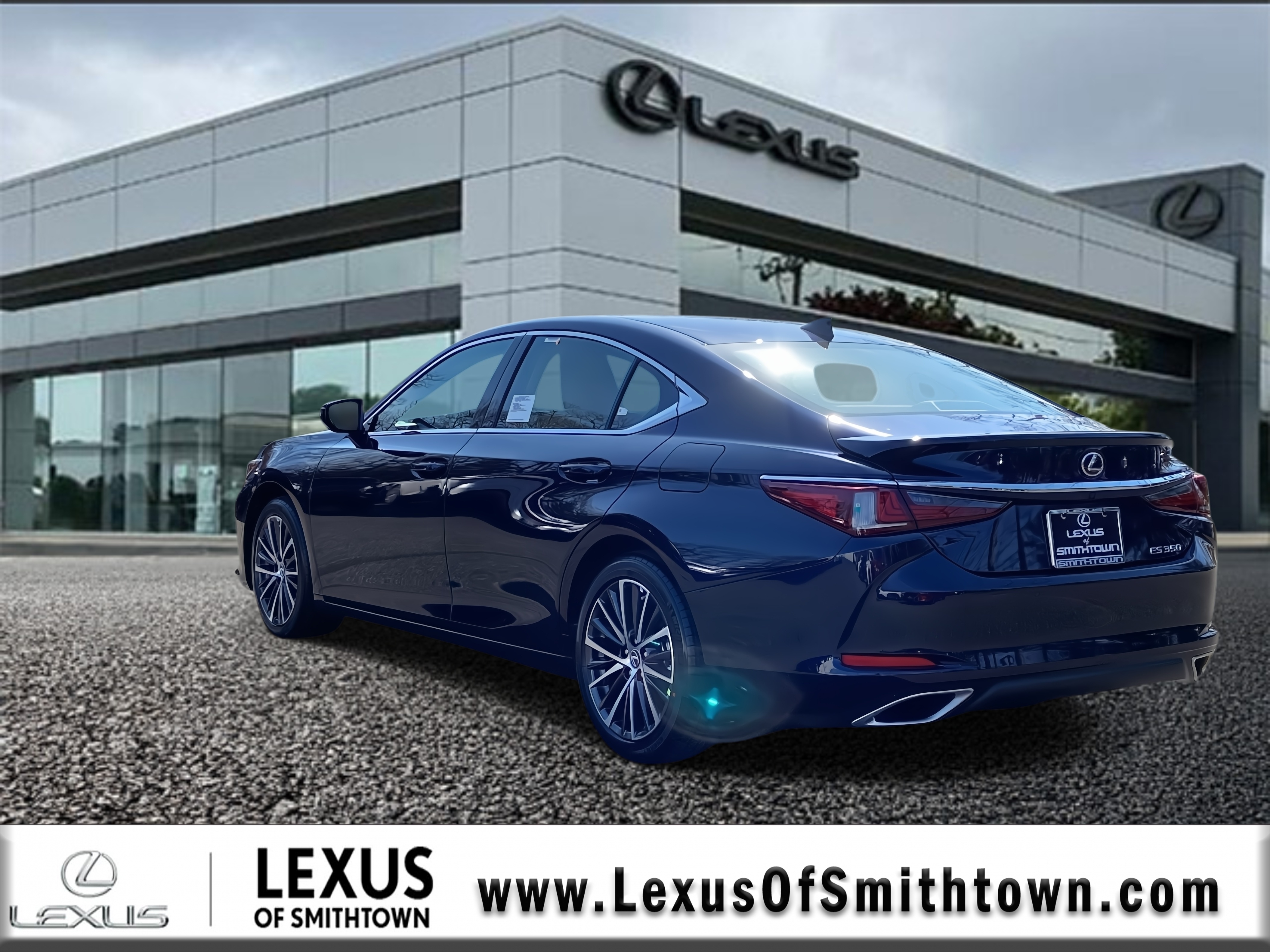 2025 Lexus ES 350 photo 3