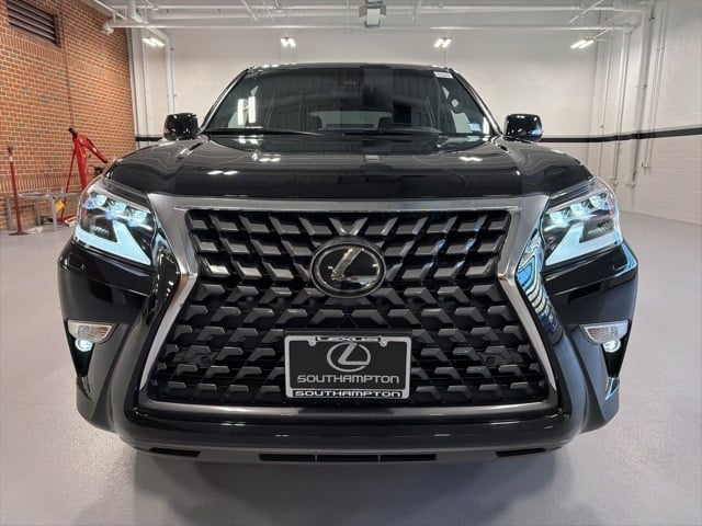 2023 Lexus GX 460 Premium photo 2