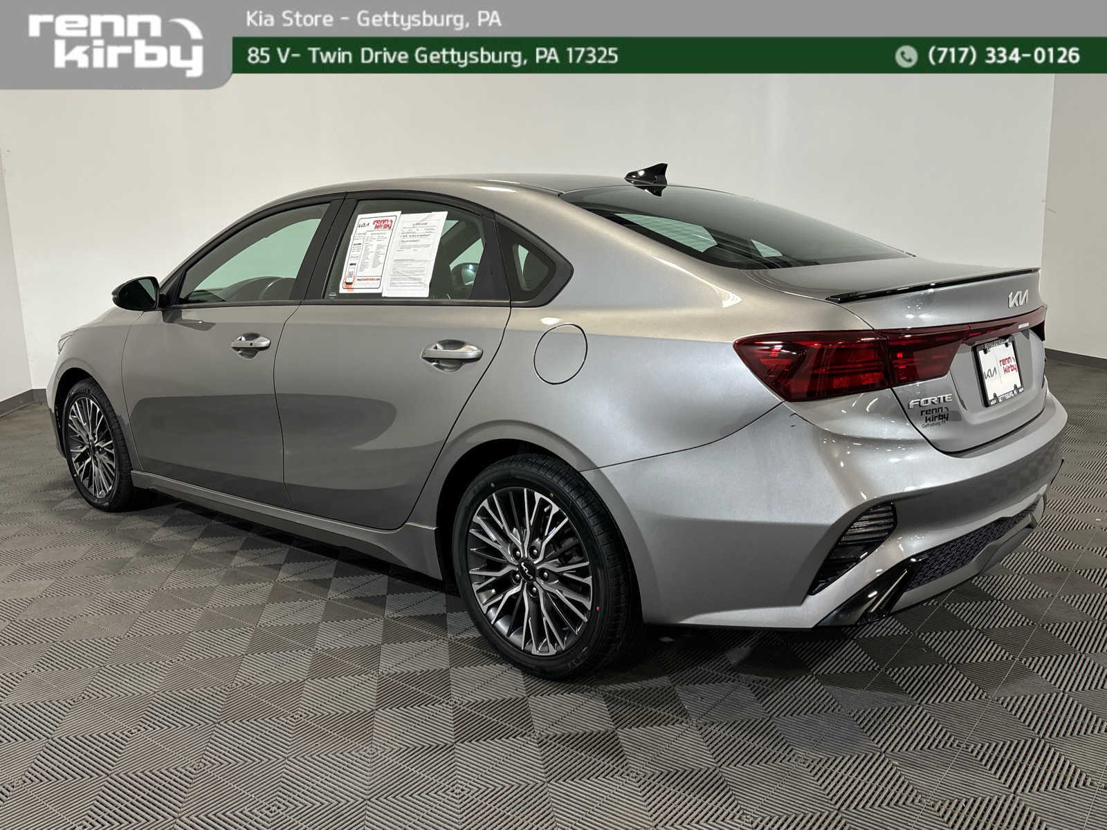 2022 Kia Forte GT-Line photo 3