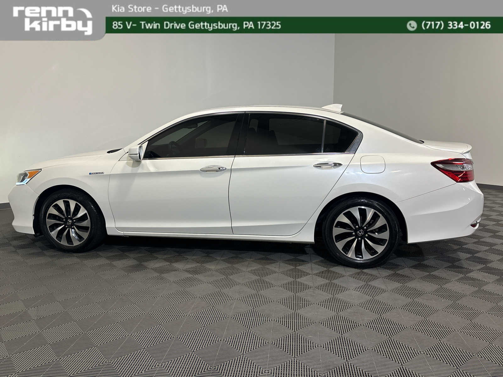 2017 Honda Accord Hybrid EX-L photo 3