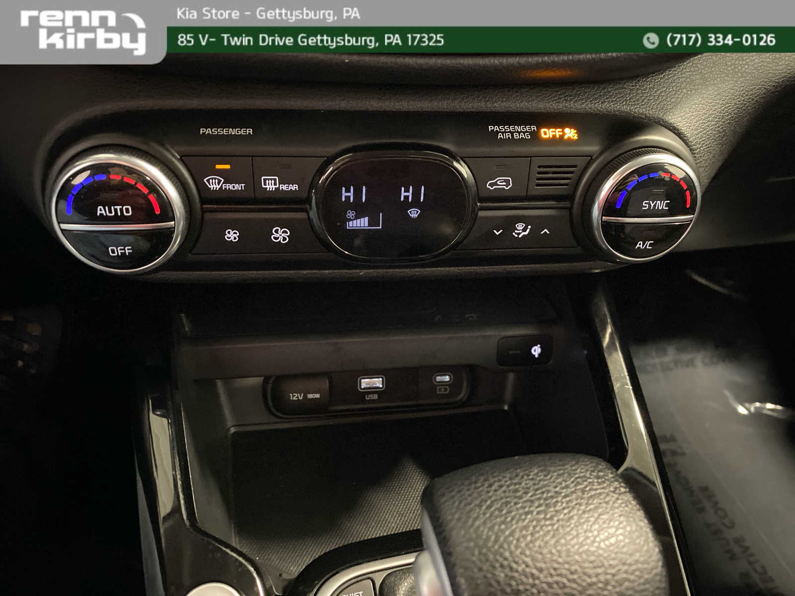 2023 Kia Soul S photo 3