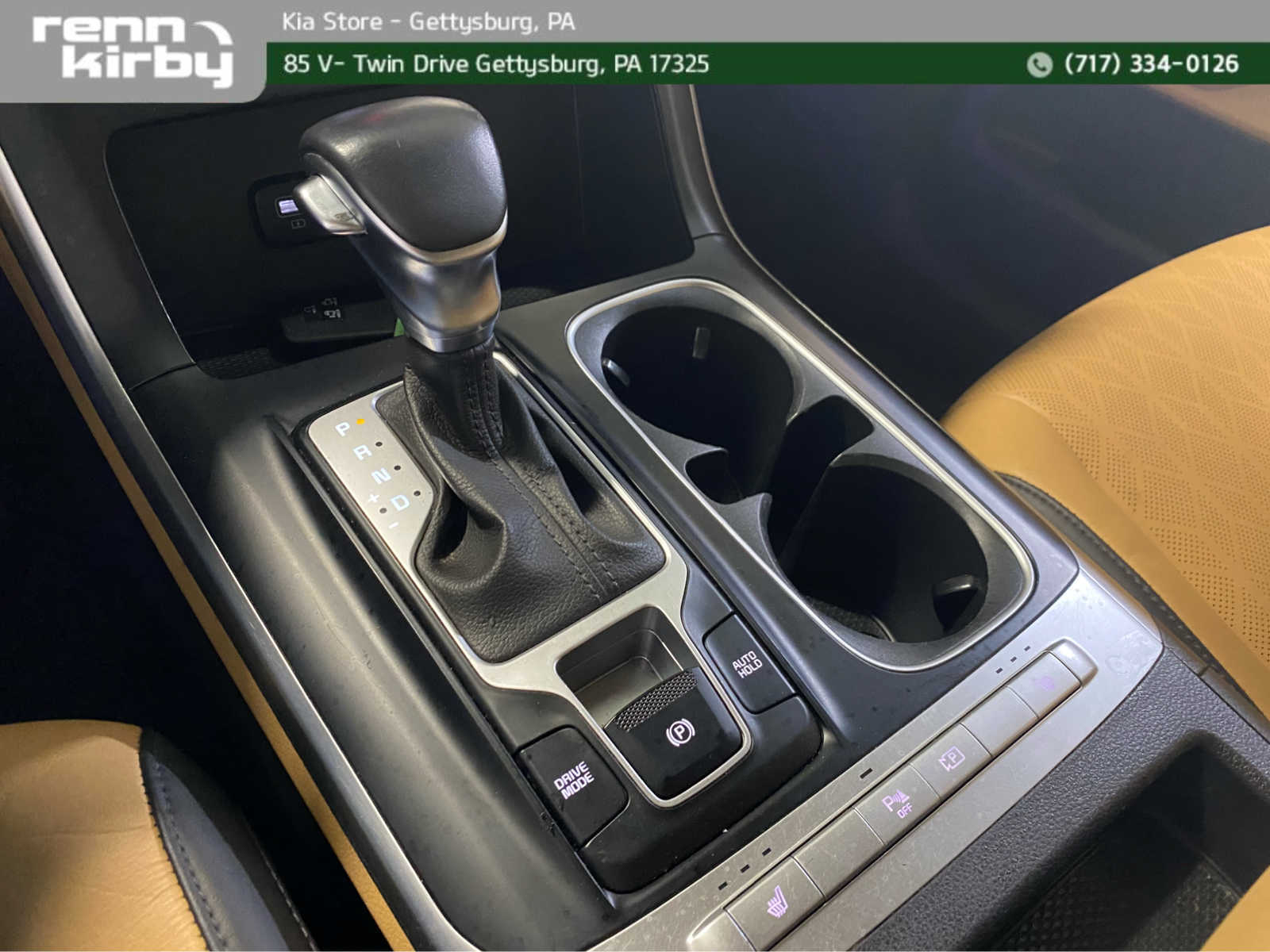 2022 Kia Carnival LXS photo 4