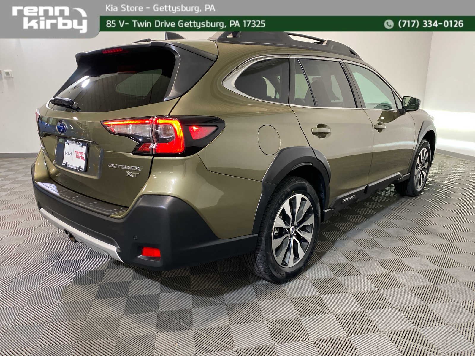 2024 Subaru Outback Limited XT photo 2