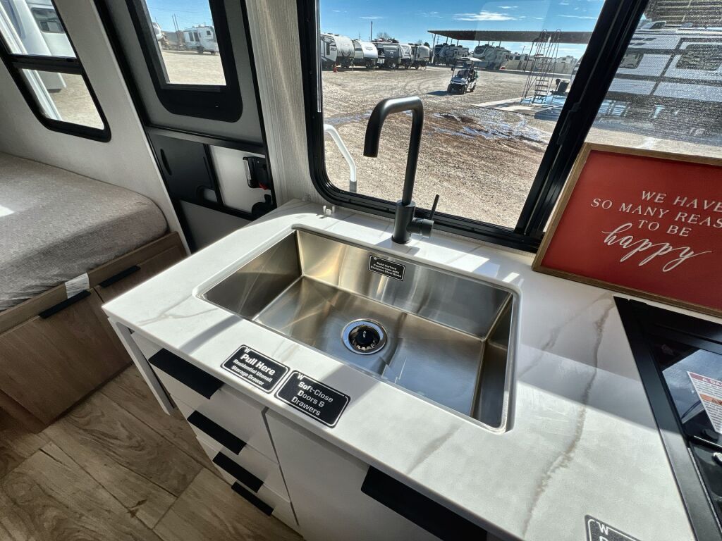 Micro Minnie/2108TB/2026 image-15