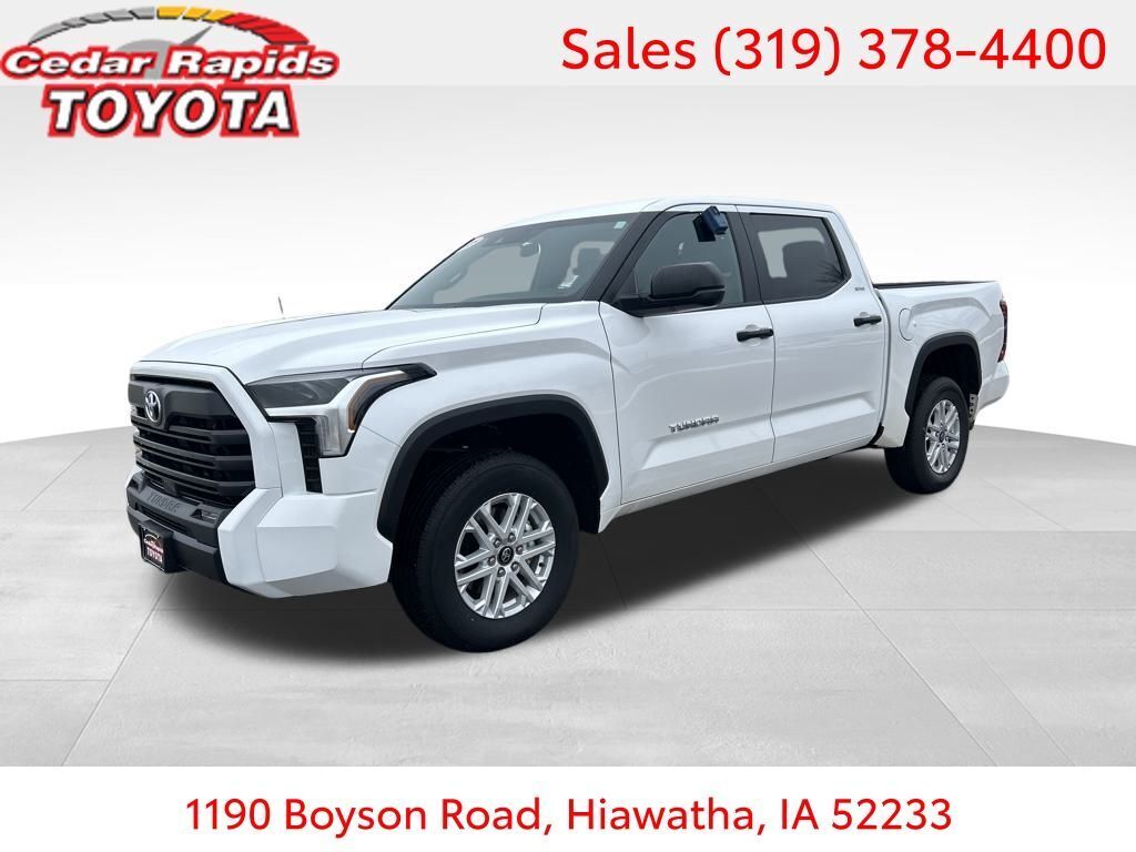 2025 Toyota Tundra SR5 CrewMax Cab 4WD