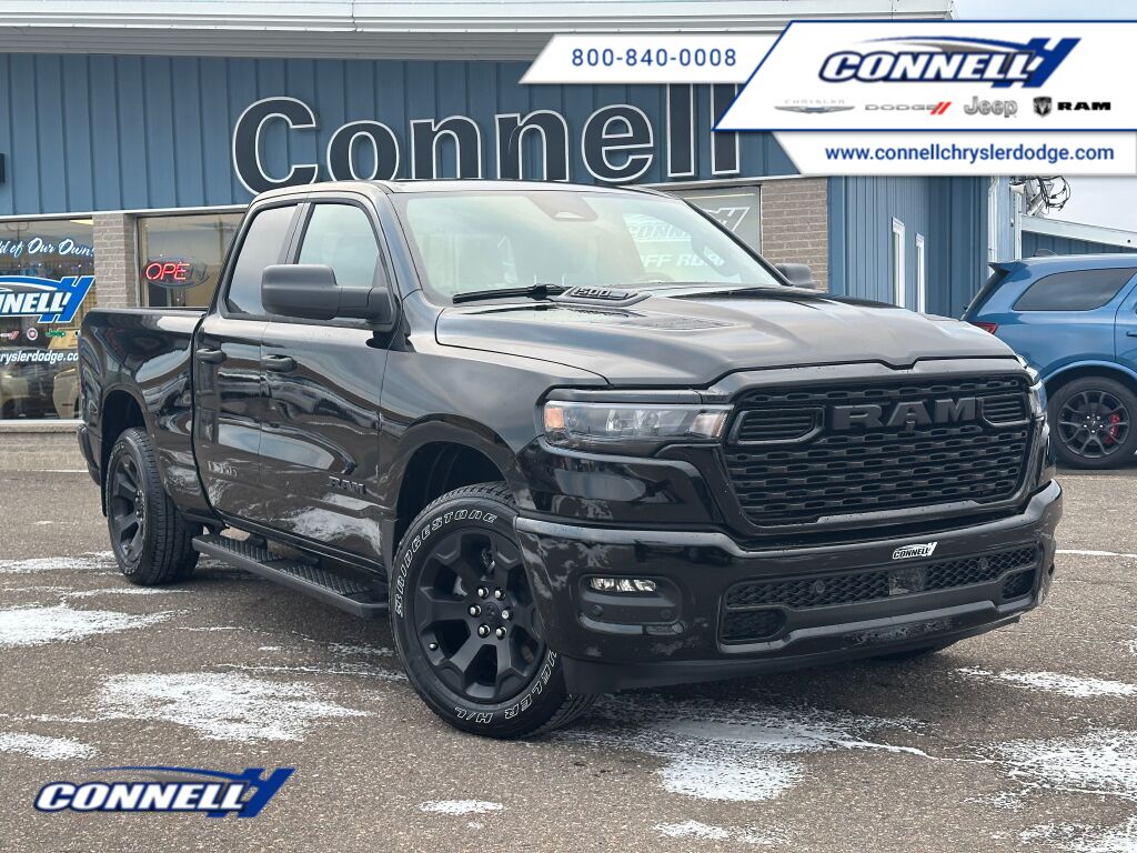 2025 RAM 1500 Express Quad Cab 4WD