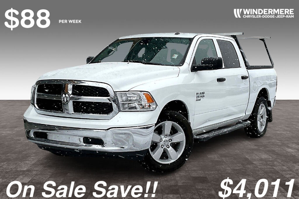 2022 RAM 1500 Classic SLT Crew Cab 4WD