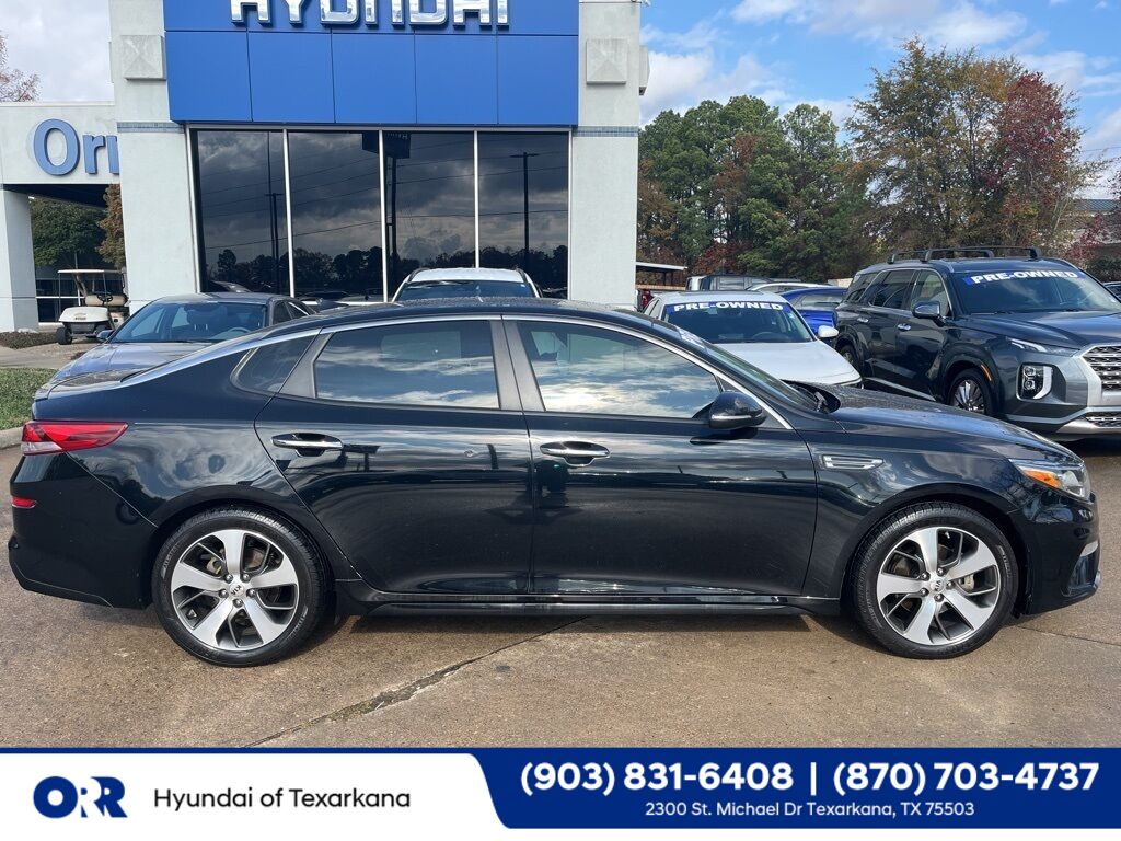 2020 Kia Optima S FWD