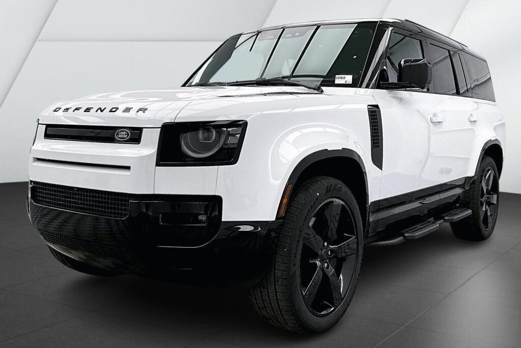 2026 Land Rover Defender 130 P400 X-Dynamic SE AWD