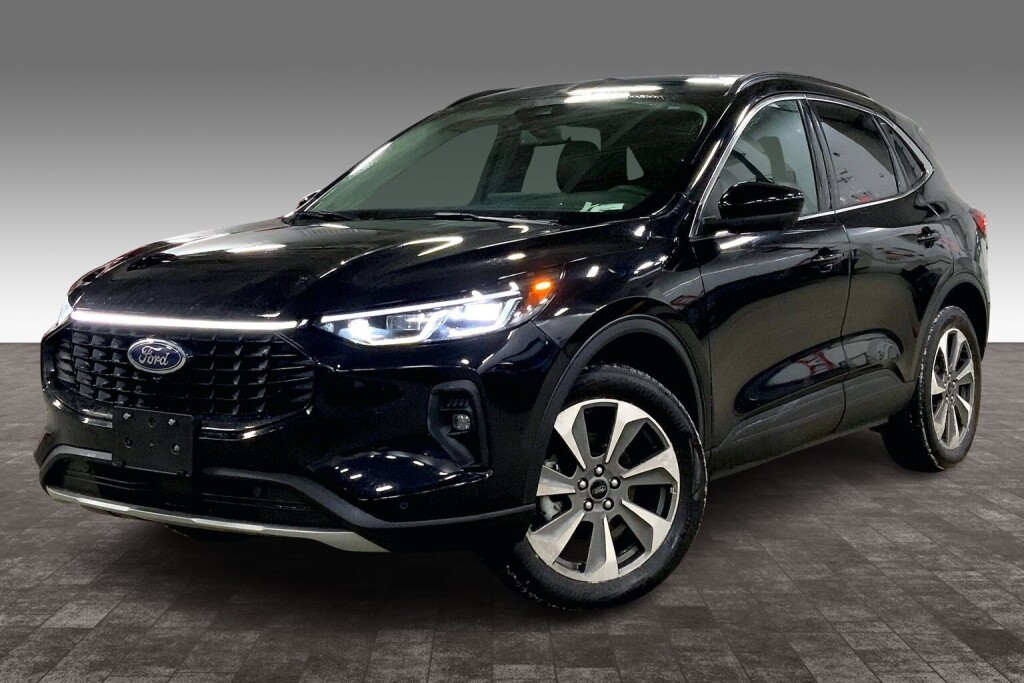 2024 Ford Escape Platinum AWD