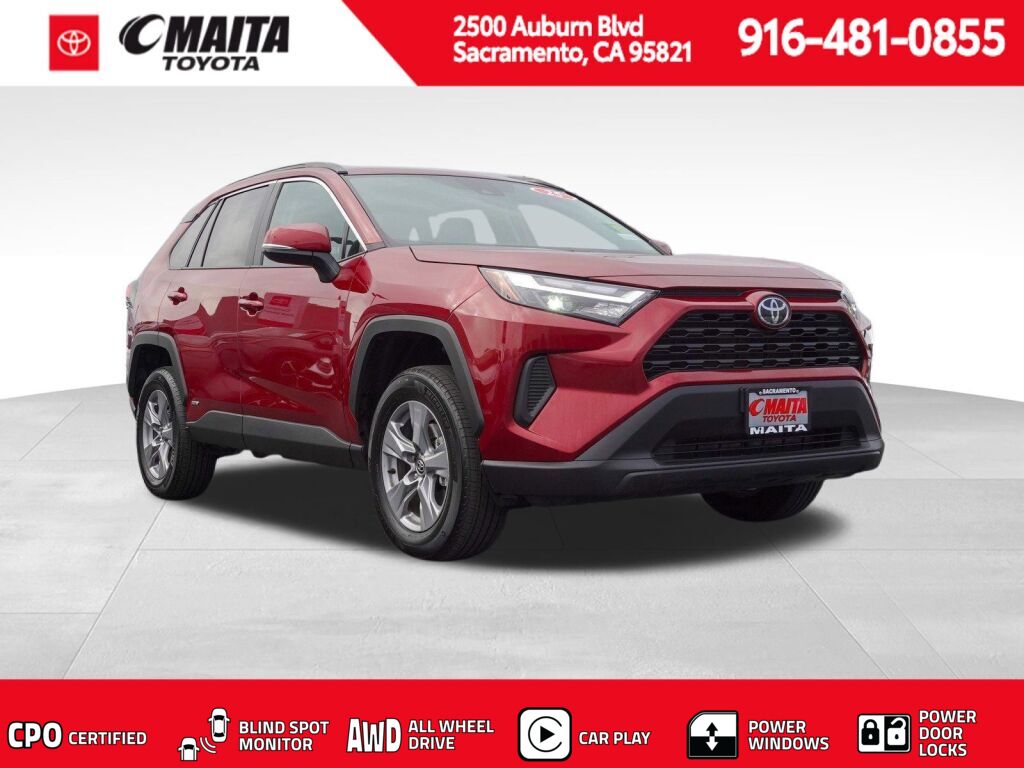 2025 Toyota RAV4 Hybrid XLE AWD