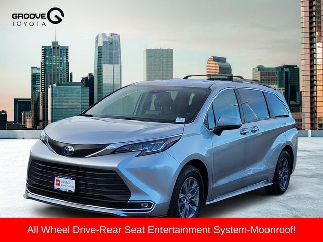 2023 Toyota Sienna XLE 7-Passenger AWD